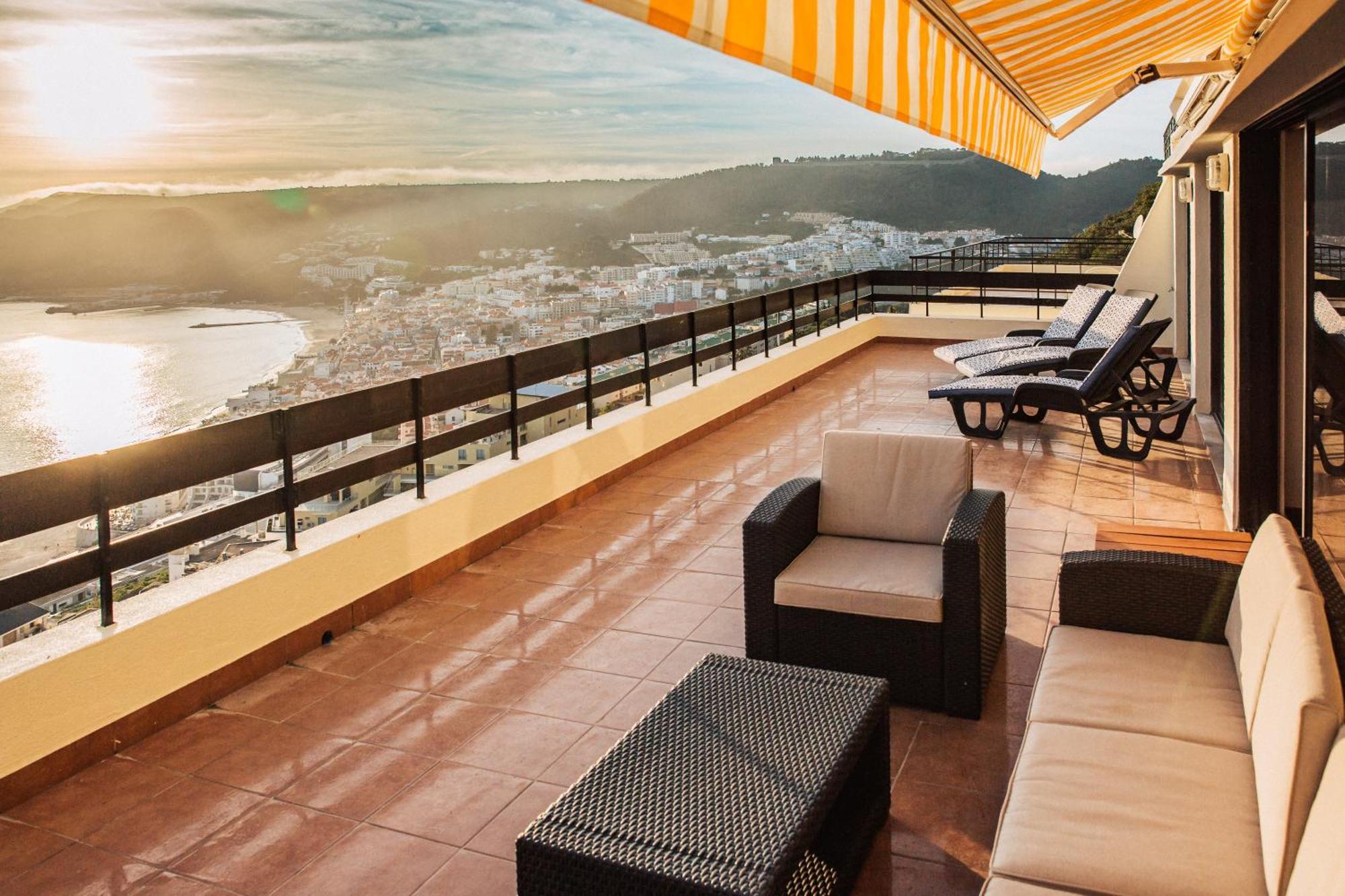 Apartment With A Stunning View Over Sesimbra Exterior foto